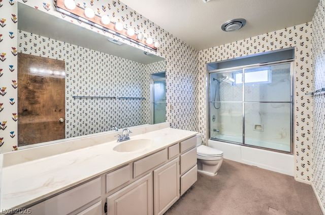 2135 South Cimarron Road, Las Vegas, NV 89117