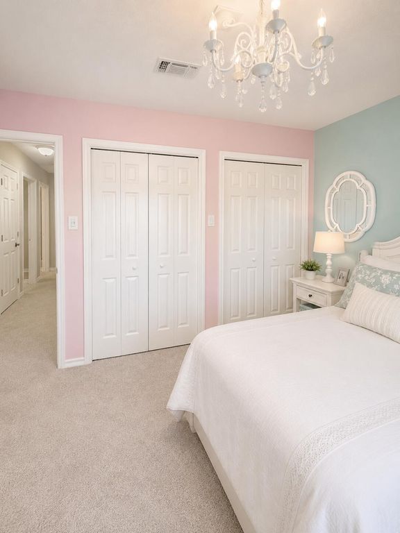 Image 11 of property listing at 3406 Shadyhill Drive, San Angelo, TX 76904