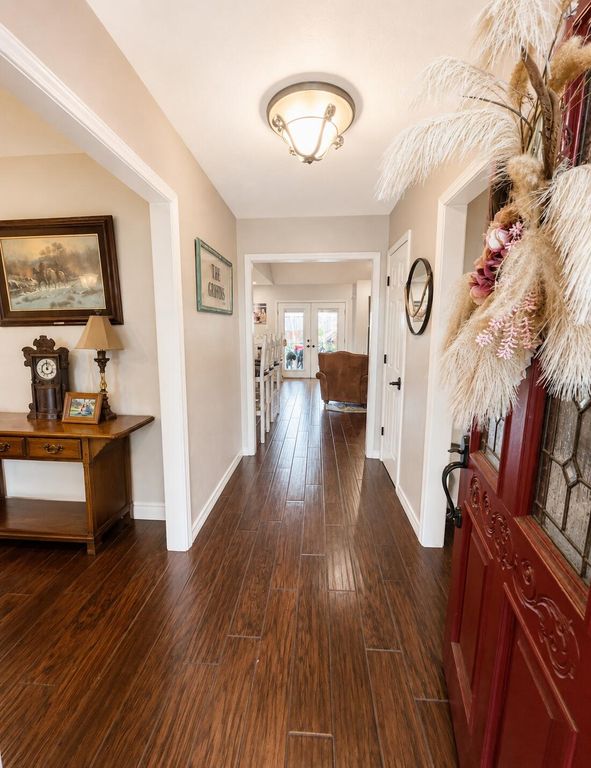 Image 2 of property listing at 3406 Shadyhill Drive, San Angelo, TX 76904