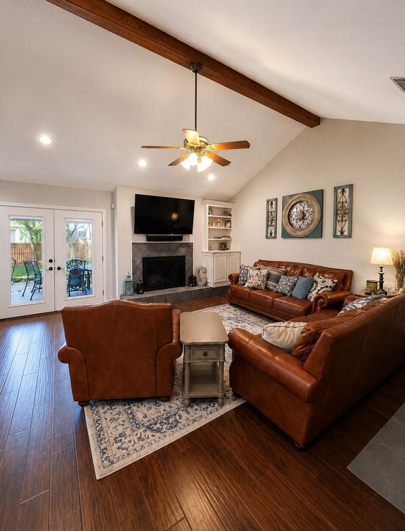 Image 5 of property listing at 3406 Shadyhill Drive, San Angelo, TX 76904