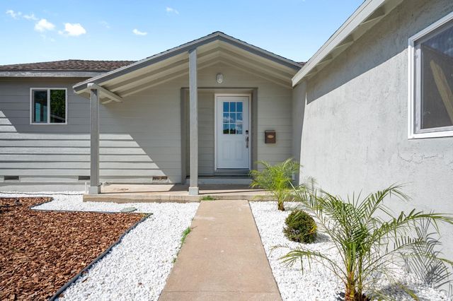 8965 Rosetta Cir, Sacramento, CA 95826