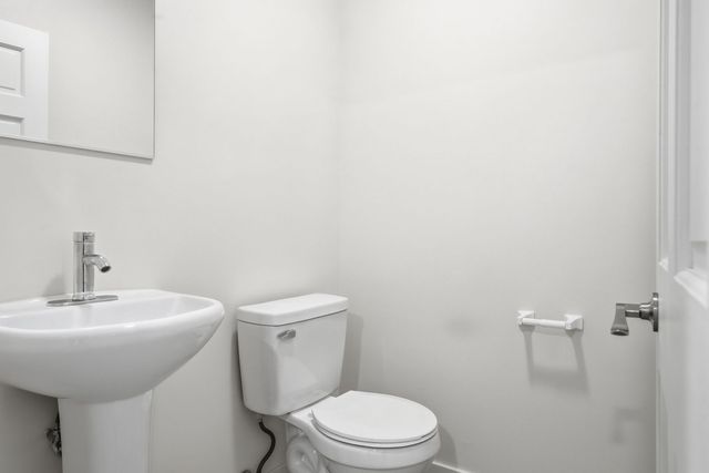 3201 S Normal Avenue 1F, Chicago, IL 60616