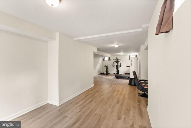 2813 SLINGERLAND DR, Fredericksburg, VA 22408