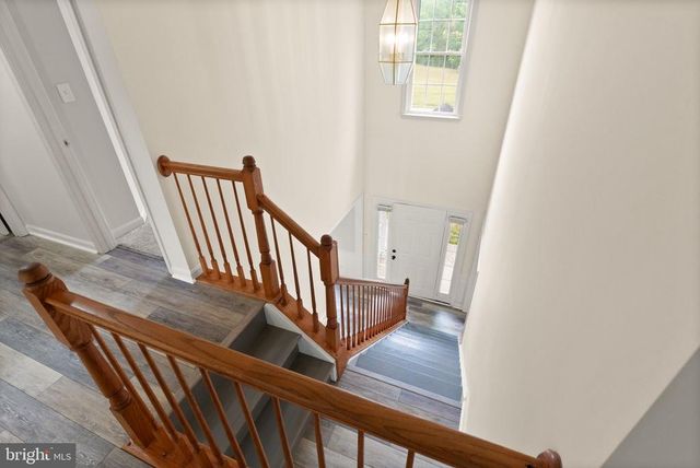 2813 SLINGERLAND DR, Fredericksburg, VA 22408