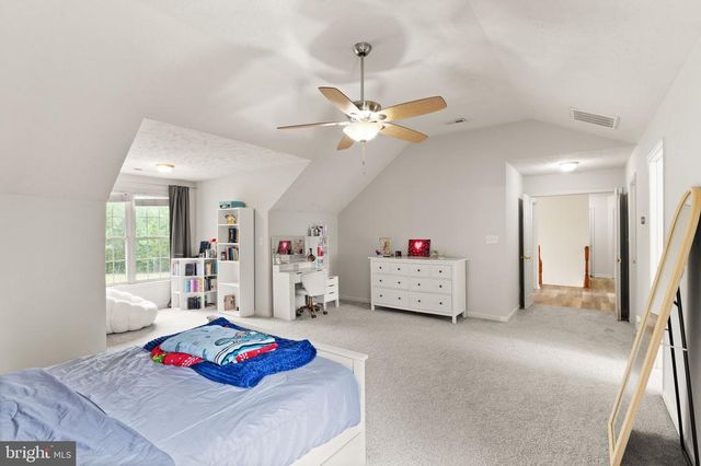 2813 SLINGERLAND DR, Fredericksburg, VA 22408