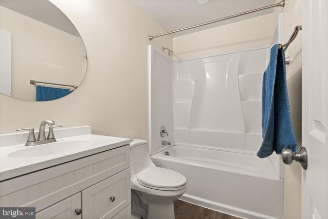 2813 SLINGERLAND DR, Fredericksburg, VA 22408