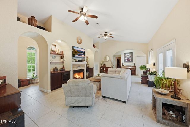 7120 Moccasin Valley Road, Lebanon, VA 24266
