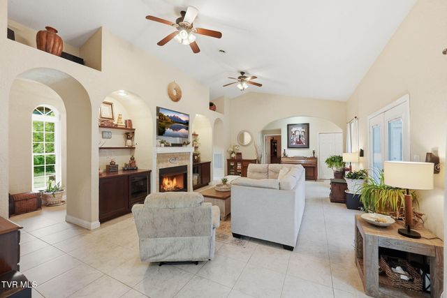 7120 Moccasin Valley Road, Lebanon, VA 24266