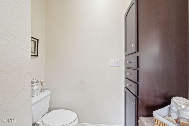 7120 Moccasin Valley Road, Lebanon, VA 24266