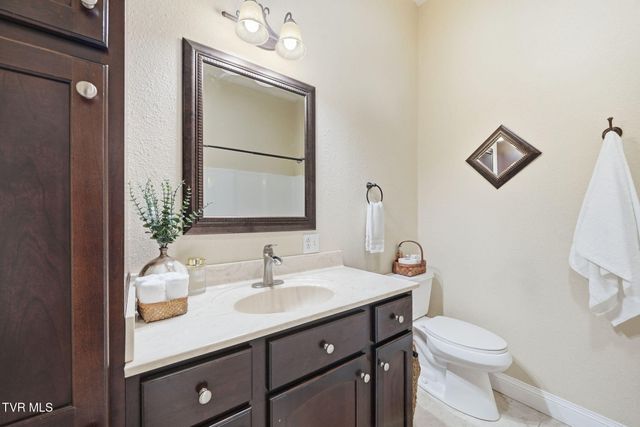 7120 Moccasin Valley Road, Lebanon, VA 24266