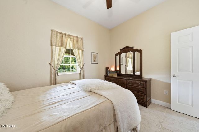 7120 Moccasin Valley Road, Lebanon, VA 24266