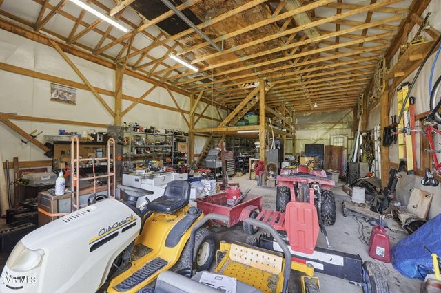 7120 Moccasin Valley Road, Lebanon, VA 24266