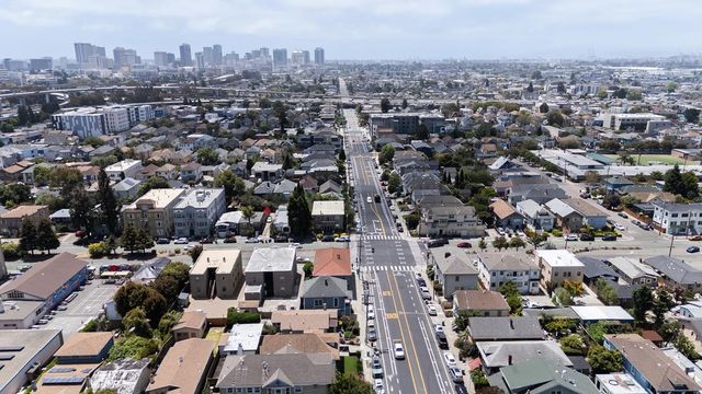 764 40th Street, Oakland, CA 94609