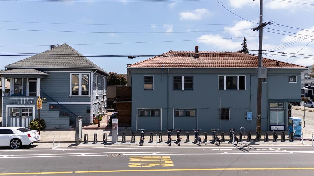 764 40th Street, Oakland, CA 94609