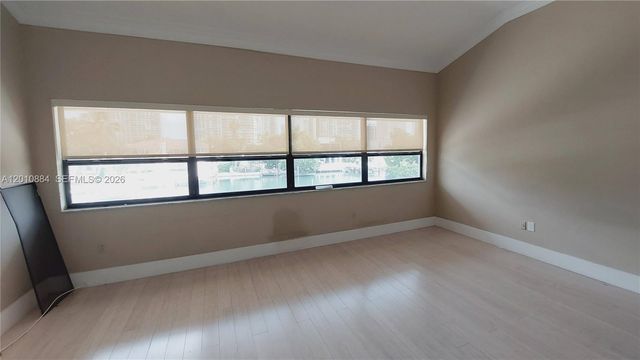 255 S Poinciana Dr 605, Sunny Isles Beach, FL 33160