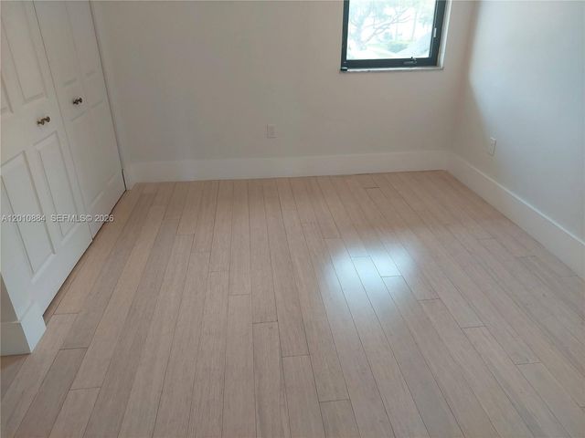 255 S Poinciana Dr 605, Sunny Isles Beach, FL 33160