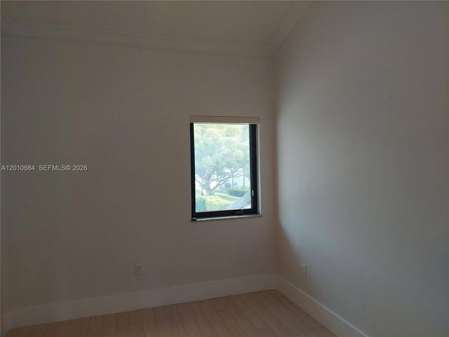 255 S Poinciana Dr 605, Sunny Isles Beach, FL 33160