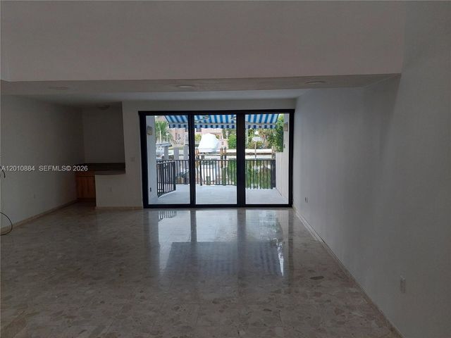 255 S Poinciana Dr 605, Sunny Isles Beach, FL 33160