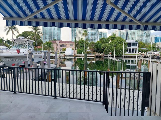255 S Poinciana Dr 605, Sunny Isles Beach, FL 33160