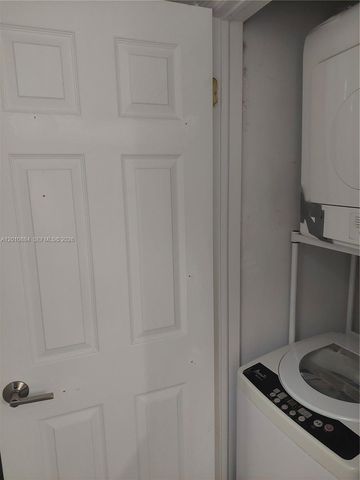 255 S Poinciana Dr 605, Sunny Isles Beach, FL 33160