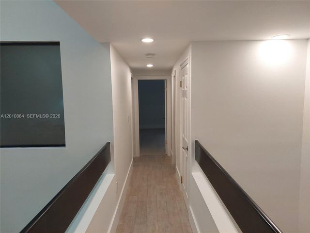 255 S Poinciana Dr 605, Sunny Isles Beach, FL 33160