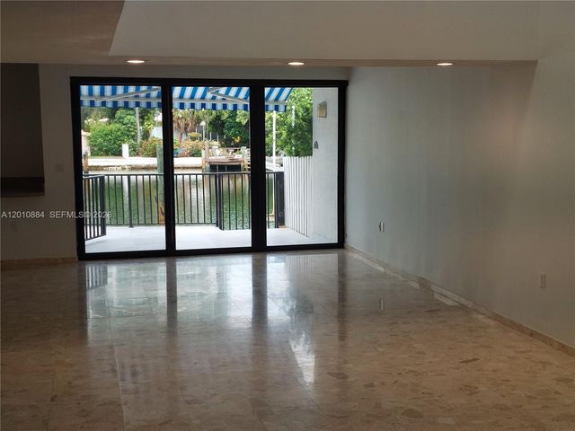 255 S Poinciana Dr 605, Sunny Isles Beach, FL 33160