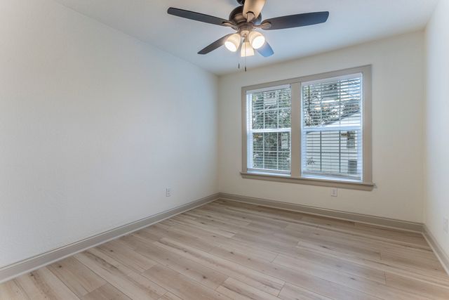 804 N 43rd Street, Waco, TX 76710