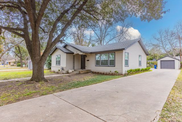 804 N 43rd Street, Waco, TX 76710