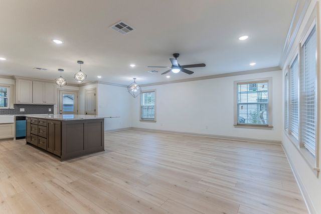 804 N 43rd Street, Waco, TX 76710