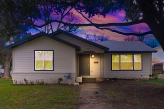 804 N 43rd Street, Waco, TX 76710