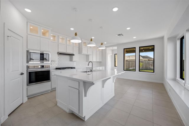 5106 Sistine Drive, Manvel, TX 77583