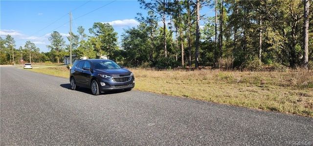3420 W Hayward Lane, Citrus Springs, FL 34433