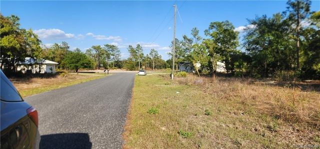 3420 W Hayward Lane, Citrus Springs, FL 34433