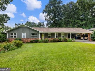 474 Four Winds Plaza SW, Lilburn, GA 30047