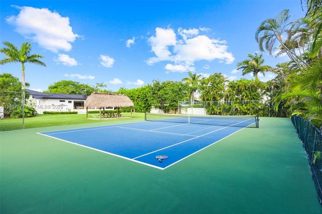 14615 SW 77th Ct, Palmetto Bay, FL 33158