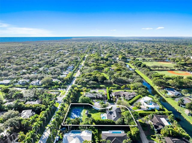 14615 SW 77th Ct, Palmetto Bay, FL 33158