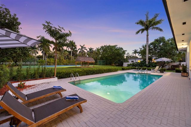 14615 SW 77th Ct, Palmetto Bay, FL 33158