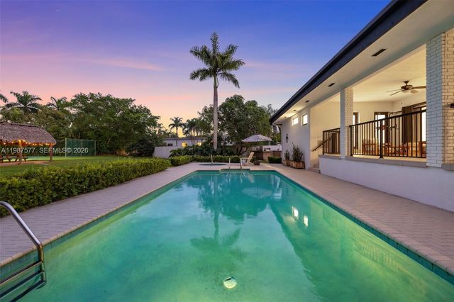 14615 SW 77th Ct, Palmetto Bay, FL 33158