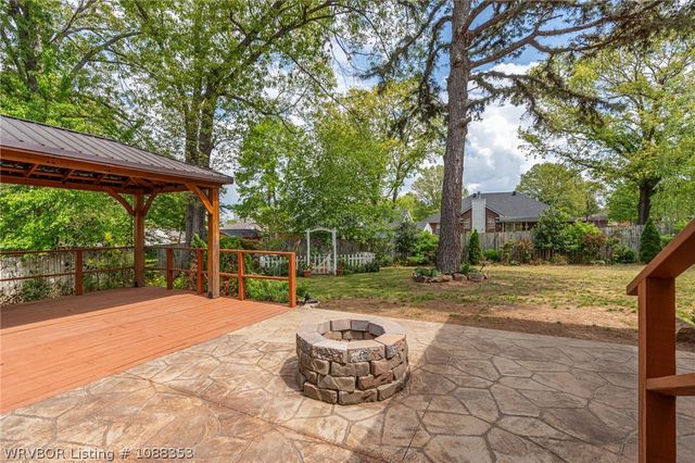 790 Eastern Hills Drive, Greenwood, AR 72936