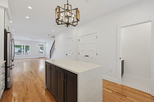 36 Linwood Ave 36, Melrose, MA 02176