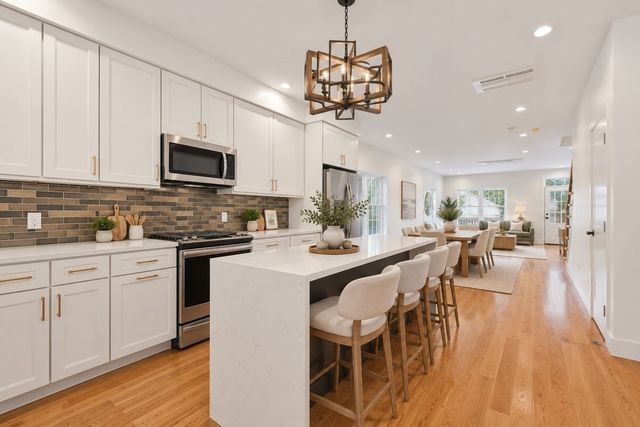36 Linwood Ave 36, Melrose, MA 02176