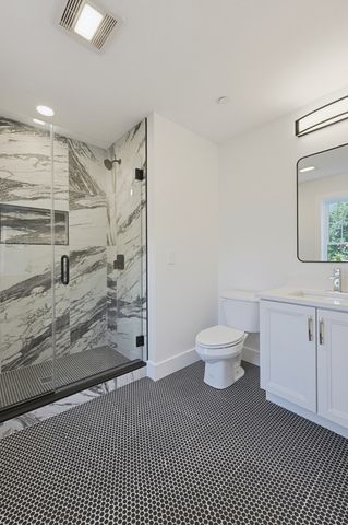 36 Linwood Ave 36, Melrose, MA 02176