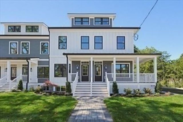 36 Linwood Ave 36, Melrose, MA 02176