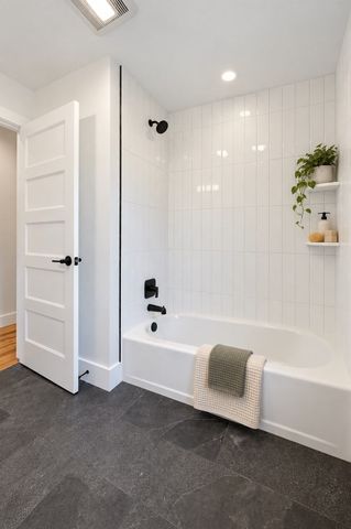 36 Linwood Ave 36, Melrose, MA 02176
