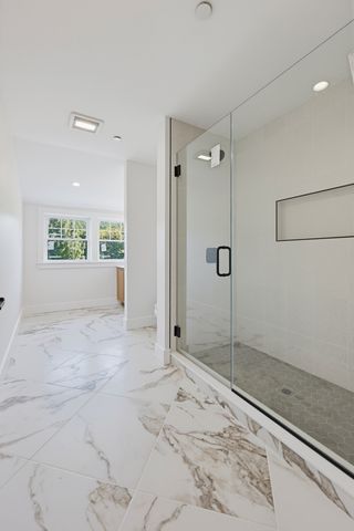 36 Linwood Ave 36, Melrose, MA 02176