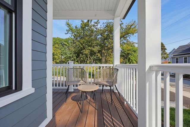 36 Linwood Ave 36, Melrose, MA 02176