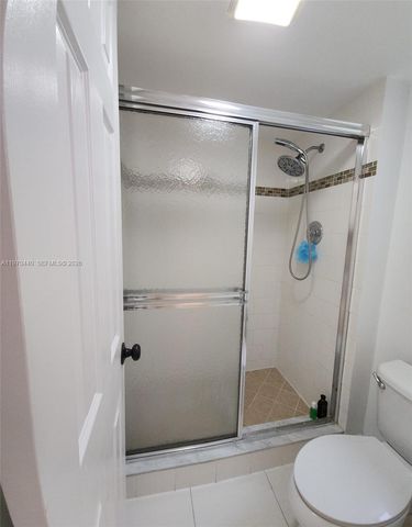 20381 NE 30th Ave 324-7, Aventura, FL 33180