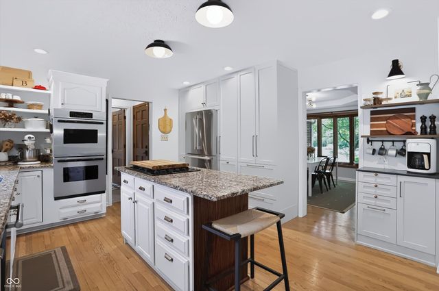 11377 Brentwood Avenue, Zionsville, IN 46077