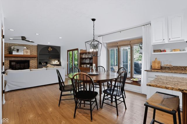 11377 Brentwood Avenue, Zionsville, IN 46077