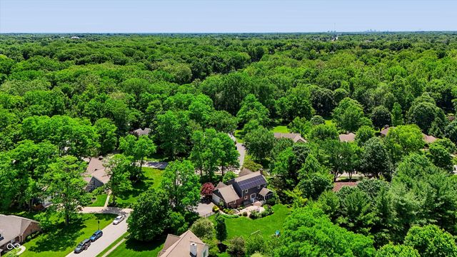 11377 Brentwood Avenue, Zionsville, IN 46077